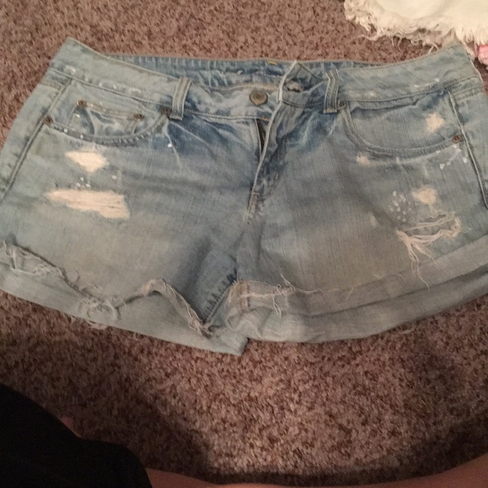 Light demon destroyed shorts